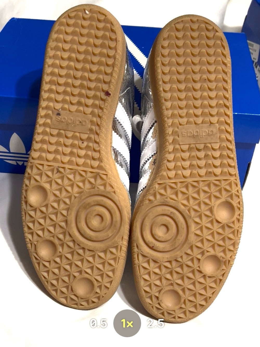 🦋ADIDAS SAMBA Silver Shoes🦋 - Picture 6 of 9